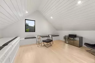 200 Hillspoint Rd, Westport, CT 06880 - Photo 28