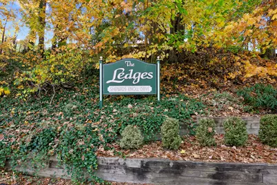 136 Shepard Avenue #136, Hamden, CT 06514 - Photo 16