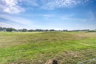 115 Short Beach Rd, Stratford, CT 06615 - Photo 6