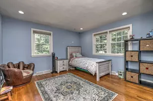 700 Royal Ln, Orange, CT 06477 - Photo 32