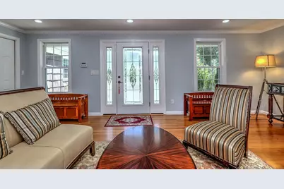 700 Royal Lane, Orange, CT 06477 - Photo 4