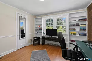 104 Bentwood Rd, West Hartford, CT 06107 - Photo 18