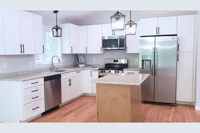 25 First Avenue, Enfield, CT 06082 - Photo 4