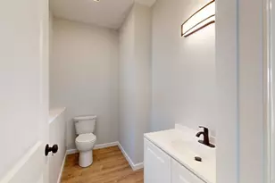 25 1st Ave, Enfield, CT 06082 - Photo 20