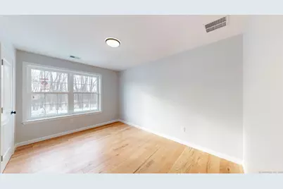 25 First Avenue, Enfield, CT 06082 - Photo 10