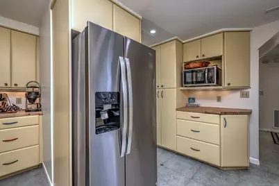 4 Cambridge Court, East Haven, CT 06512 - Photo 16