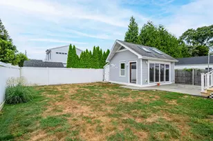 316 Reef Rd, Fairfield, CT 06824 - Photo 32