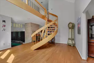 146 Lantern Park Ln S, Southbury, CT 06488 - Photo 4