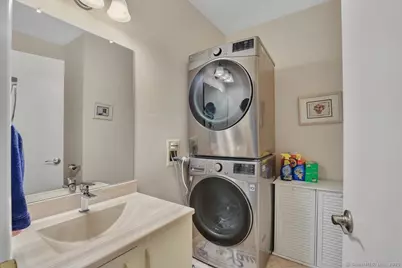 146 Lantern Park Lane South, Southbury, CT 06488 - Photo 18