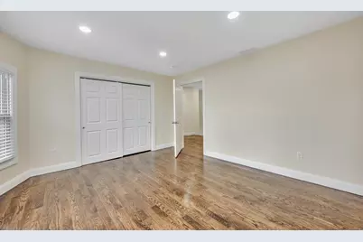 550 New Hanover Avenue, Meriden, CT 06451 - Photo 14
