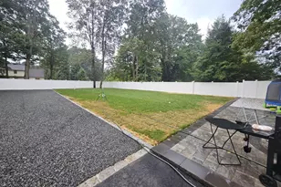 550 New Hanover Ave, Meriden, CT 06451 - Photo 24