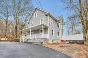 550 New Hanover Ave, Meriden, CT 06451 - Photo 2