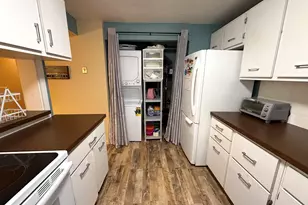 92 Shepards Knoll Dr, Hamden, CT 06514 - Photo 10