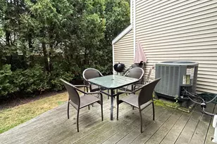 92 Shepards Knoll Dr, Hamden, CT 06514 - Photo 24