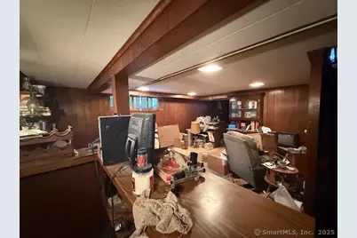 681 Westfield Avenue, Bridgeport, CT 06606 - Photo 12