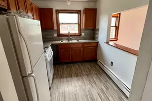 320 Garden St, Hartford, CT 06112 - Photo 8