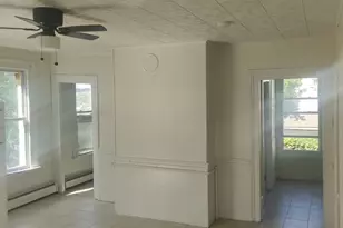 322 Catherine St, Bridgeport, CT 06604 - Photo 16