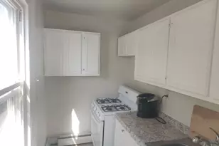 322 Catherine St, Bridgeport, CT 06604 - Photo 12