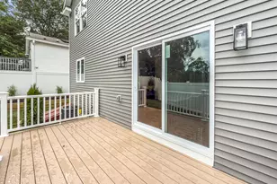 87 Oliver St, Bridgeport, CT 06606 - Photo 24