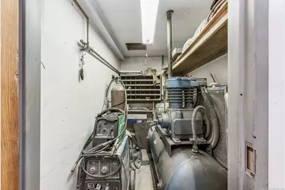 241 Ledyard Street #B1, Hartford, CT 06114 - Photo 10