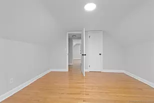 110 3rd St, Hamden, CT 06514 - Photo 14