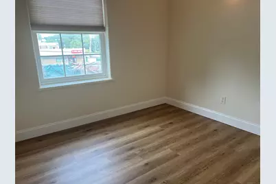 39 Grenhart Road, Stamford, CT 06902 - Photo 14