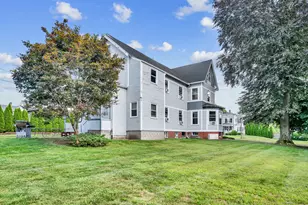 38 Prospect Pl, Bristol, CT 06010 - Photo 38