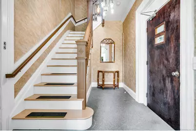 38 Prospect Place, Bristol, CT 06010 - Photo 4