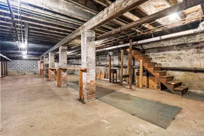 855 East Main Street, Bridgeport, CT 06608 - Photo 38