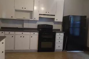 2 Faye St, New London, CT 06320 - Photo 8