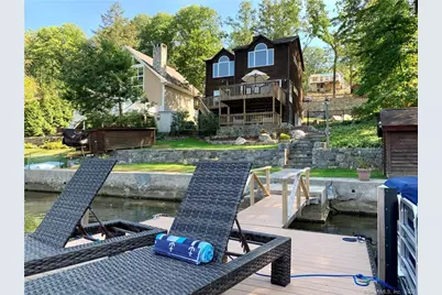 11 Candlewood Road, New Fairfield, CT 06812 - Photo 2