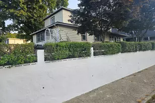 8 Cliff St, Naugatuck, CT 06770 - Photo 16