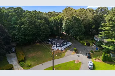 133 West Main Street #MV1, Clinton, CT 06413 - Photo 2