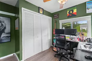 133 West Main St, Clinton, CT 06413 - Photo 14