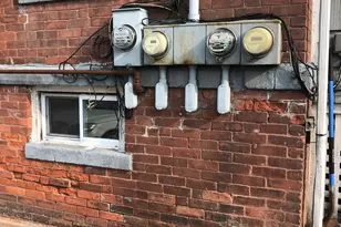 7 Allen St, Plymouth, CT 06786 - Photo 4