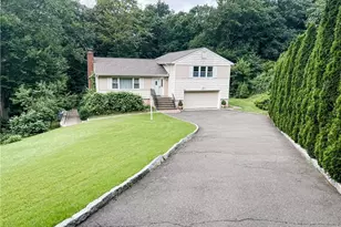 317 Weeping Willow Ln, Fairfield, CT 06825 - Photo 26