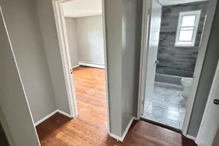 1275 Quinnipiac Ave, New Haven, CT 06513 - Photo 4