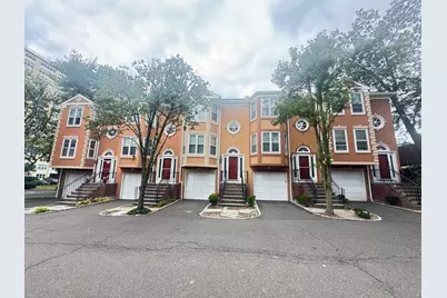 2675 Park Avenue #3, Bridgeport, CT 06604 - Photo 1