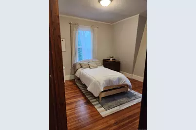 458 Hillside Avenue, Hartford, CT 06106 - Photo 18