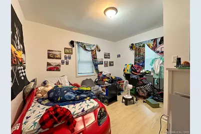 96 Dracut Avenue, Waterbury, CT 06704 - Photo 8