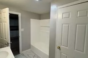 92 W Main St, Vernon, CT 06066 - Photo 10