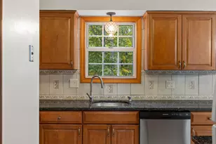 226 Austin Ryer Ln, Branford, CT 06405 - Photo 14