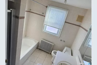 113 Clark Street, Bridgeport, CT 06606 - Photo 10