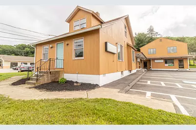 912 Norwich New London Turnpike, Montville, CT 06382 - Photo 6