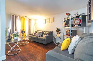 9 Patricia Rd, Bridgeport, CT 06606 - Photo 8