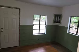 38 Sanford St, Seymour, CT 06483 - Photo 6