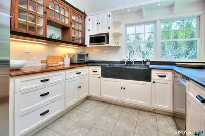 5 Tanglewood Lane, Westport, CT 06880 - Photo 12