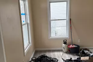 49 Sedgewick St, Bridgeport, CT 06606 - Photo 4