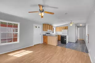 26 N Main St, Branford, CT 06405 - Photo 8