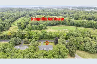 424 Racebrook Road, Orange, CT 06477 - Photo 4